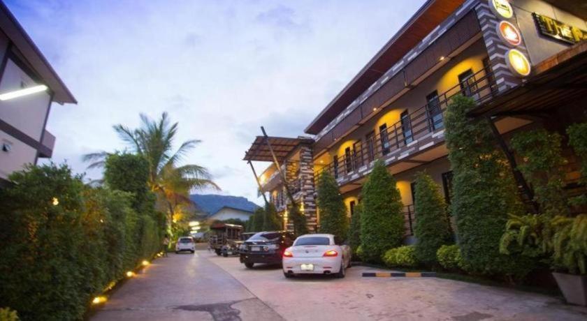 The Prince Hotel Khao Kho Exterior photo